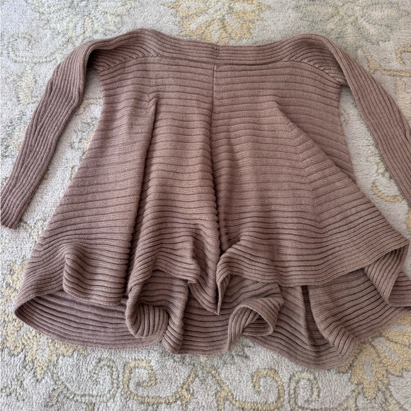 Peruvian Handmade Essential Magic Sweater Alpaca Blend OS Camel - Picture 10 of 15